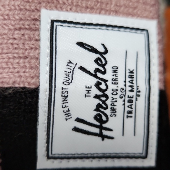 Herschel Elmer Beanie - Black and Ash Rose Check Hat - Picture 3 of 7